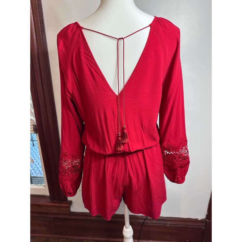 Express Red Long Sleeve Crochet Lace Surplice Romper Size Medium Tassel Back Tie - Picture 3 of 9